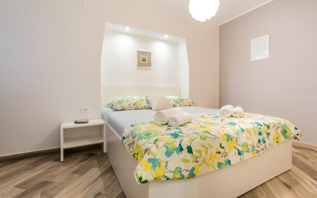 Sunrise Apartment Risika Exterior photo